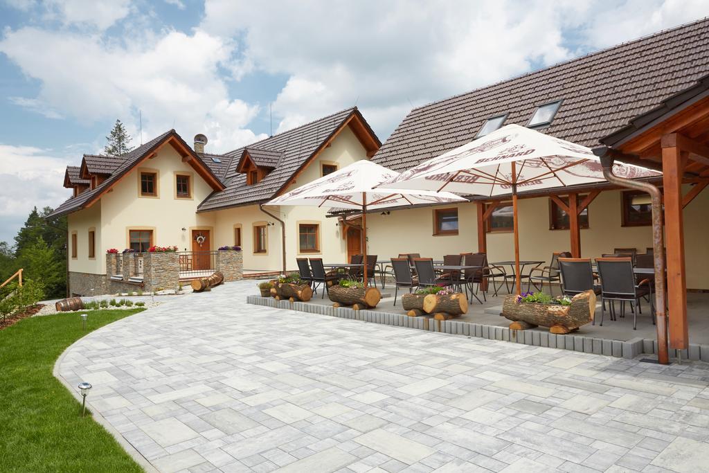 Penzion Na Kraji Lesa Valasske Mezirici Luaran gambar